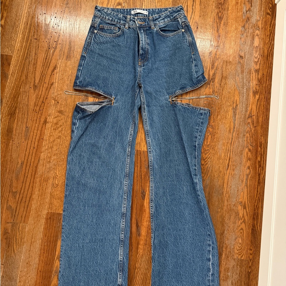 Vintage Cutout High-Waist Blue Jeans